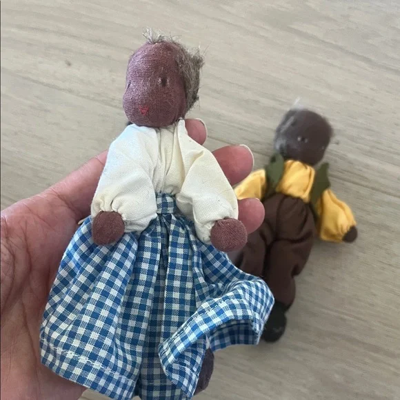 7 Waldofr-style Handcrafted  Cloth Doll Set with Colorful Outfits - Picture 8 of 10